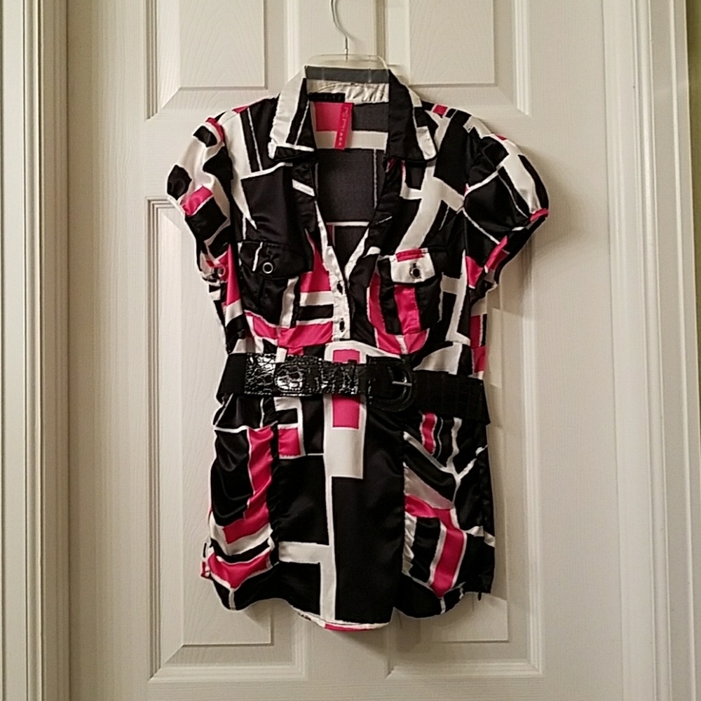 Blouse with belt